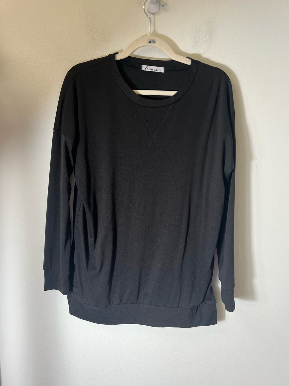 Levaca black loose long sleeve shirt Sz M